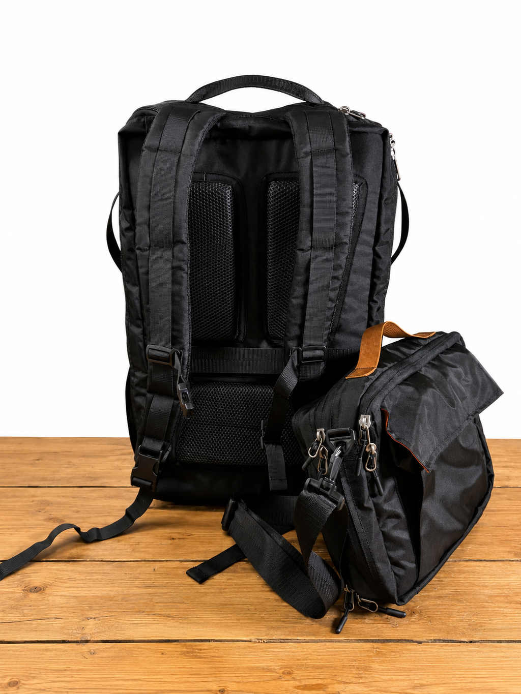 KOVERT Travello 30L Backpack + Messenger